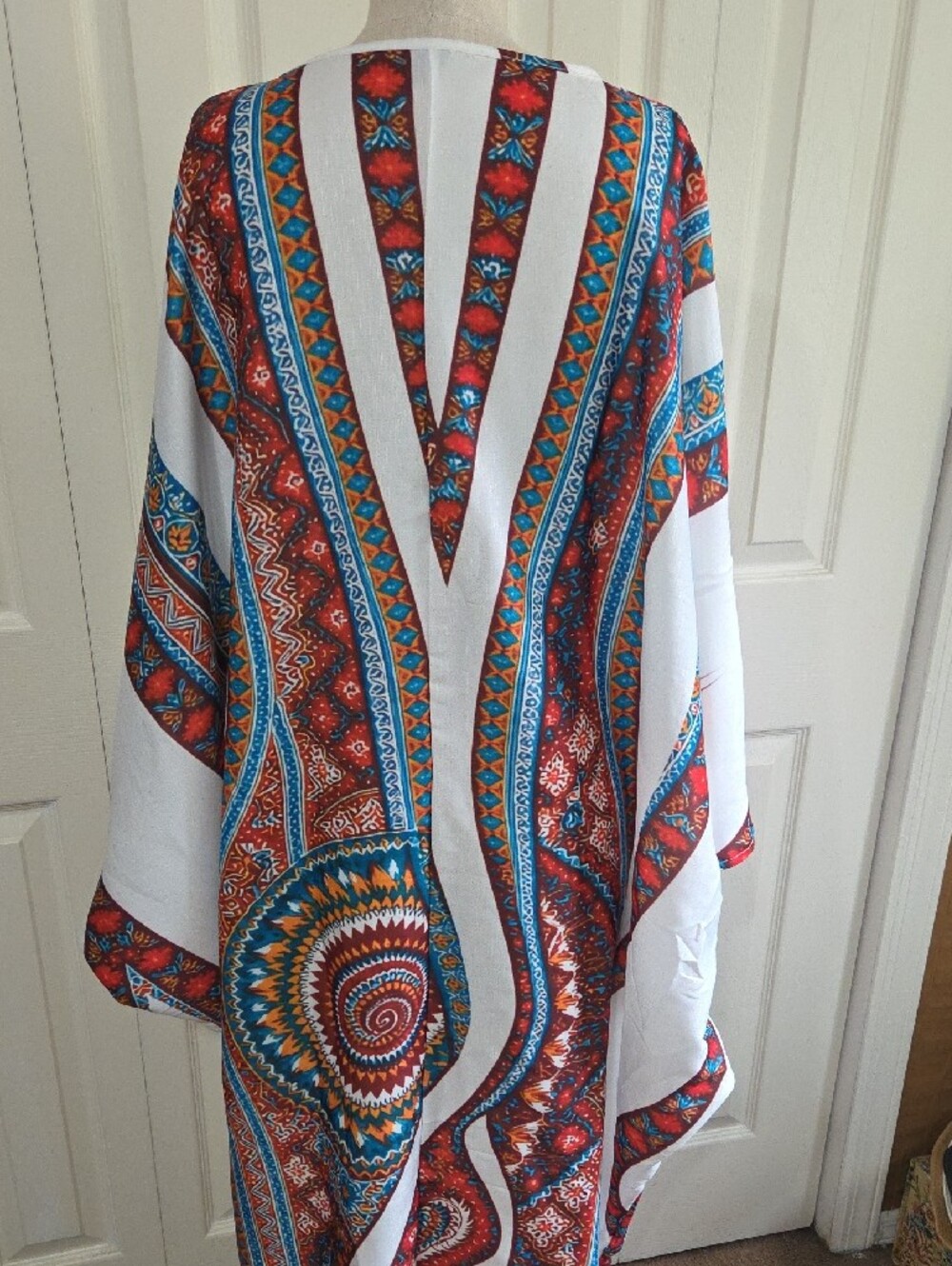 White Multicolor Bohemian V-Neck Caftan - Picture 4 of 4